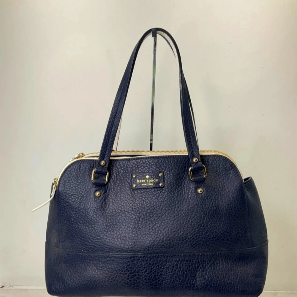 KATE SPADE LAINEY LARGE PEBBLE LEATHER NAVY SATCHEL.